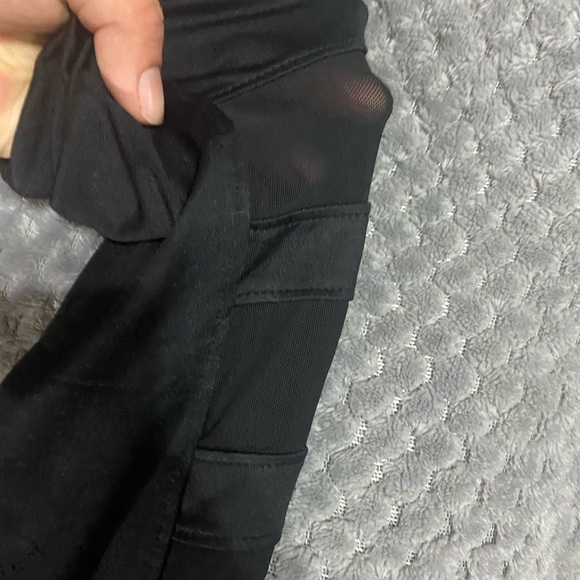 Forever 21 active legging - Picture 2 of 2